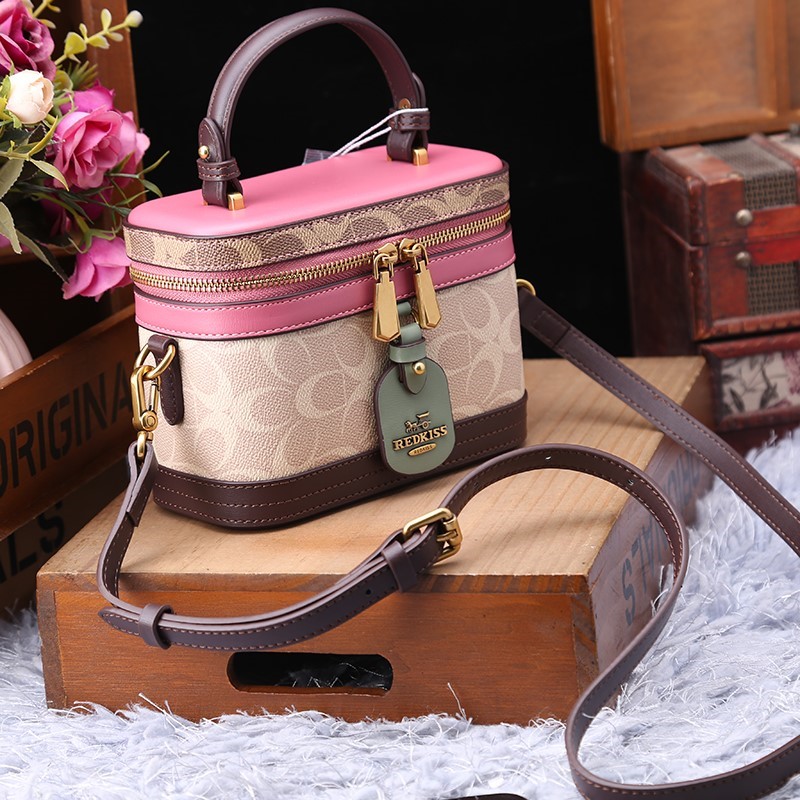 New Minimalist and Fashionable - Luxury Bags Coach review and price