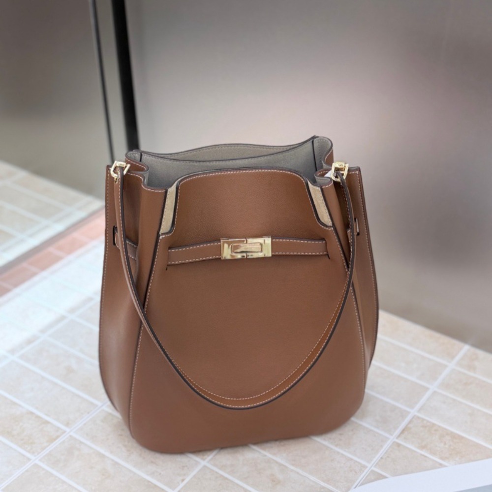 New Bucket Bag Old Money Wind  - Luxury Bags Tote review and price